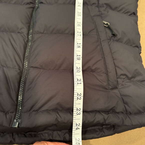 The North Face Women’s 700 Down Filled Puffer Jacket- Size Small - Picture 12 of 15